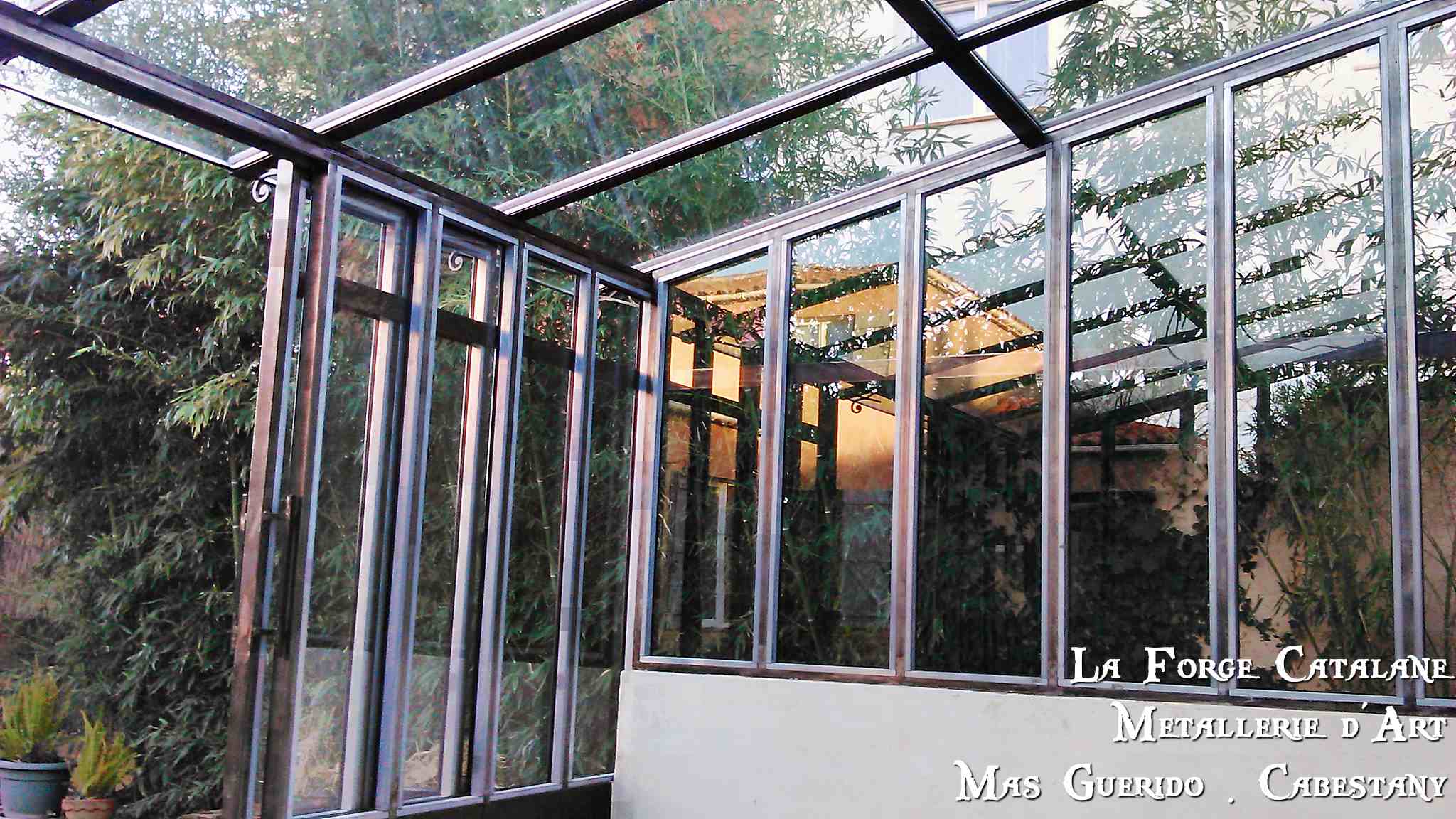 verriere ancien atelier local artiste elne 10 Forge Catalane.jpg